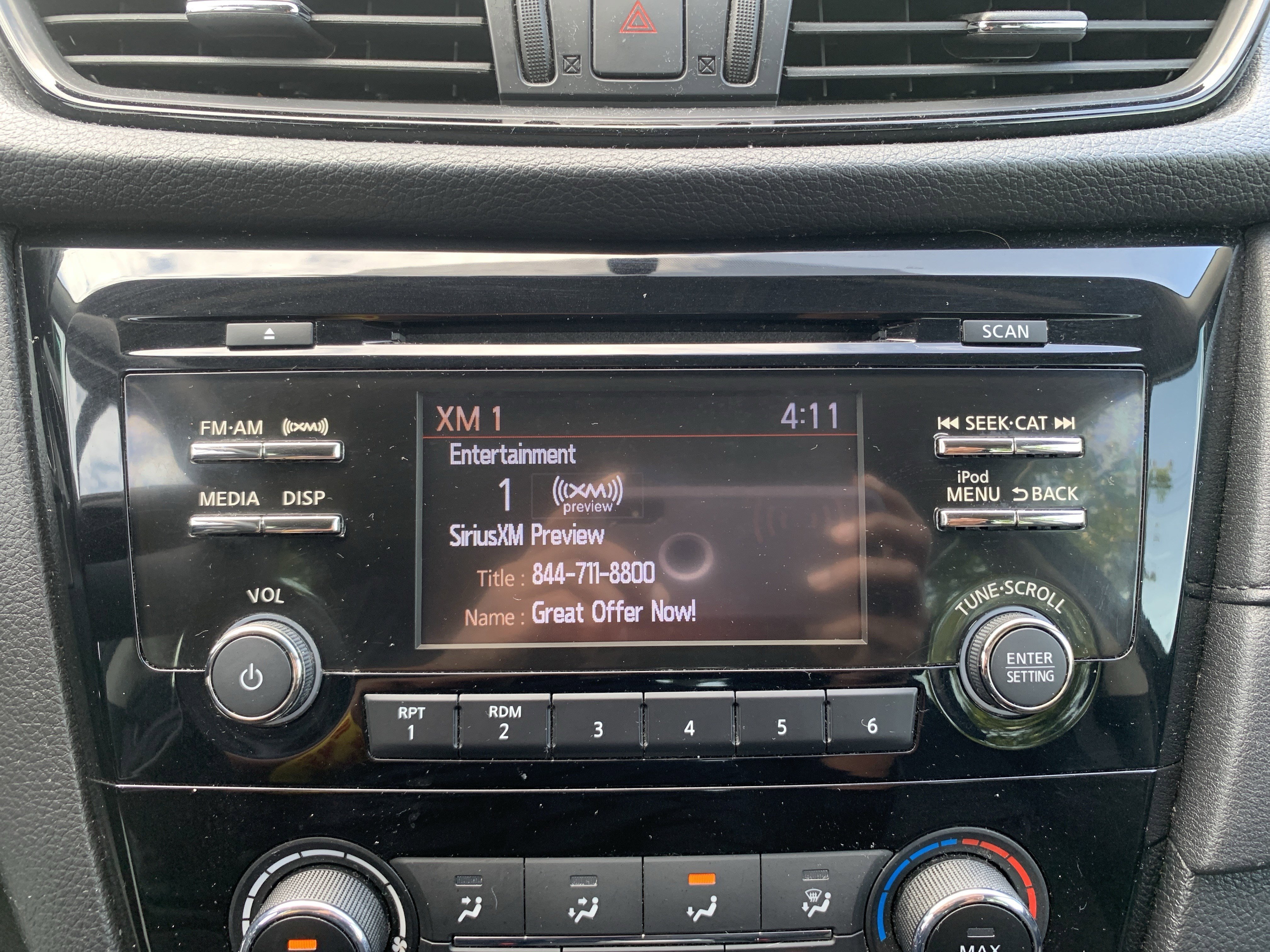 Used 2017 Nissan Rogue S FWD image 24