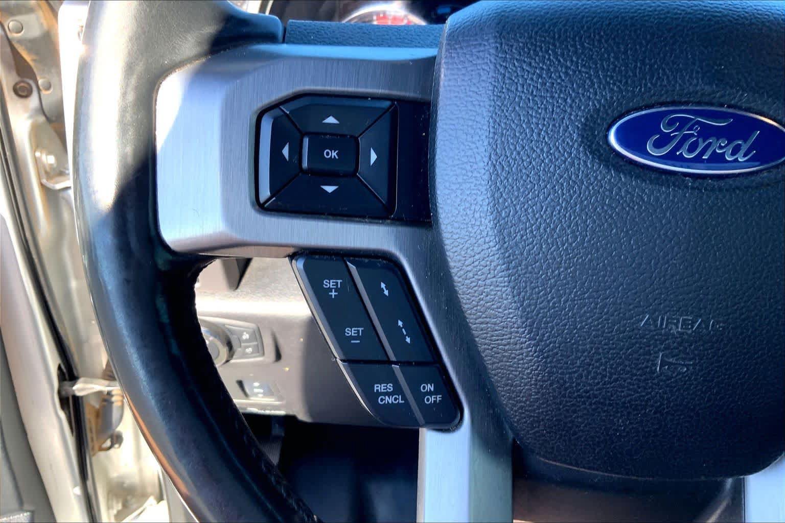 Used 2017 Ford F250 Platinum w/ Platinum Ultimate Package AWD/4WD image 24