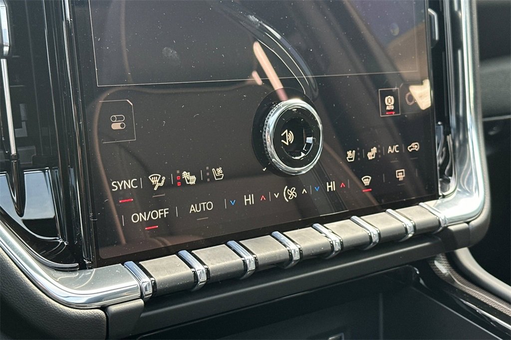 New 2026 GMC Yukon XL Elevation w/ Elevation Premium Package image 20