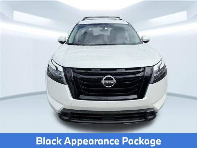 Used 2023 Nissan Pathfinder SV w/ Black Appearance Package AWD/4WD image 2