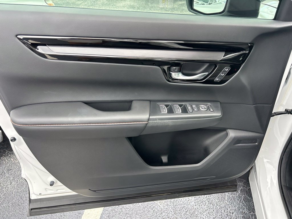 Used 2026 Honda CR-V Sport Touring image 18