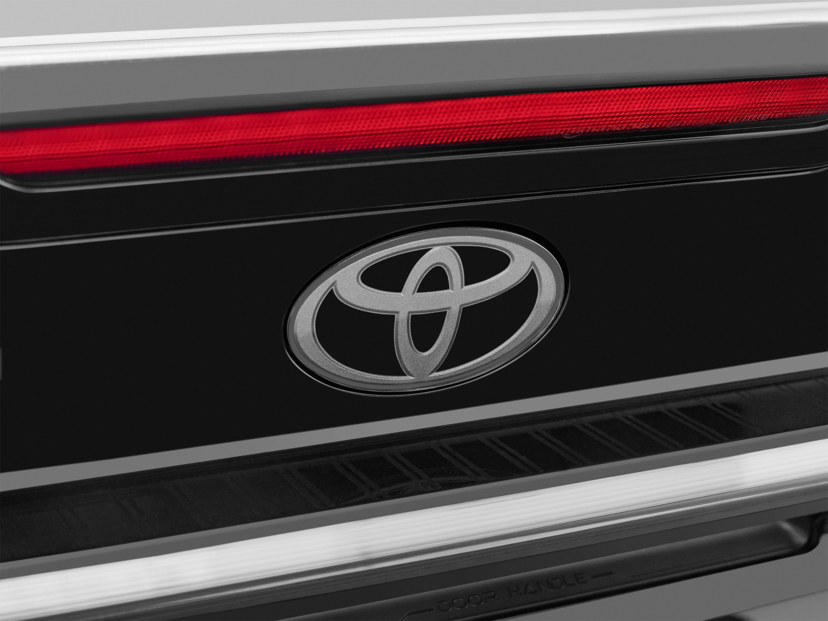 Used 2023 Toyota Prius Prime Premium FWD image 43