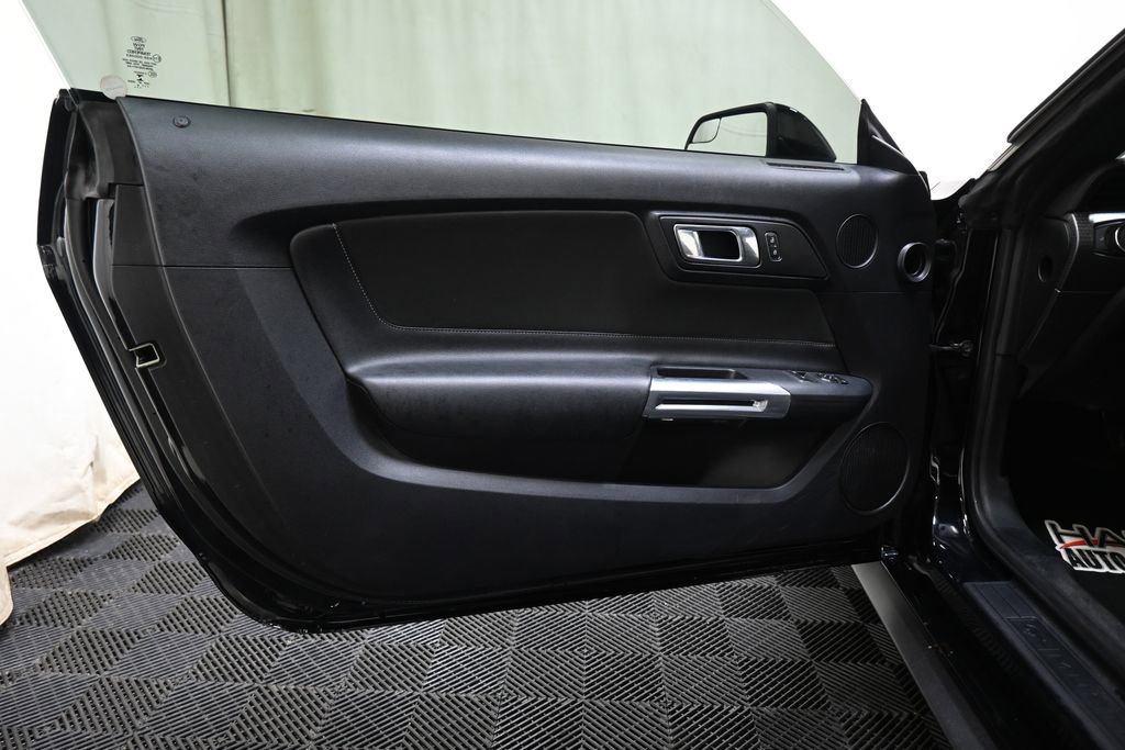 Used 2018 Ford Mustang Coupe w/ Ecoboost Performance Package image 26