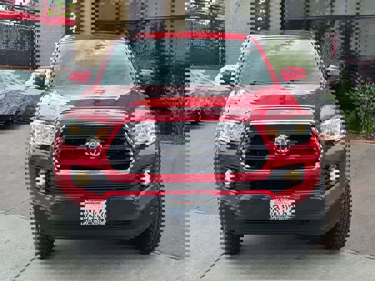 Used 2020 Toyota Tacoma SR5 image 6