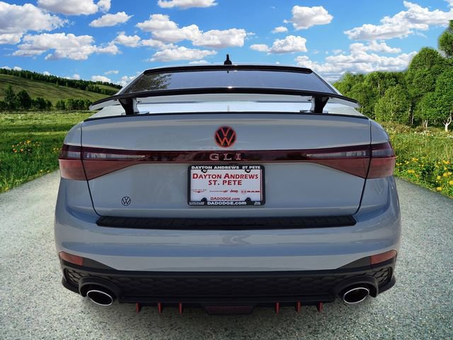 Used 2025 Volkswagen Jetta GLI Autobahn image 5