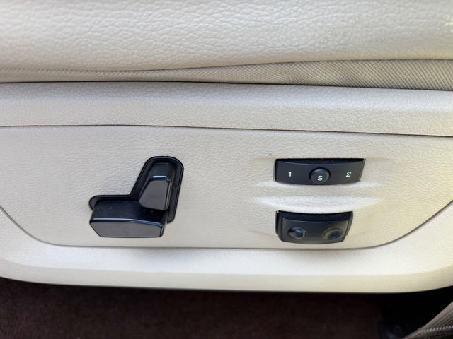 Used 2014 RAM 2500 Laramie w/ Convenience Group AWD/4WD image 20