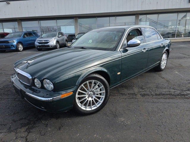 Used 2007 Jaguar XJ8 image 2