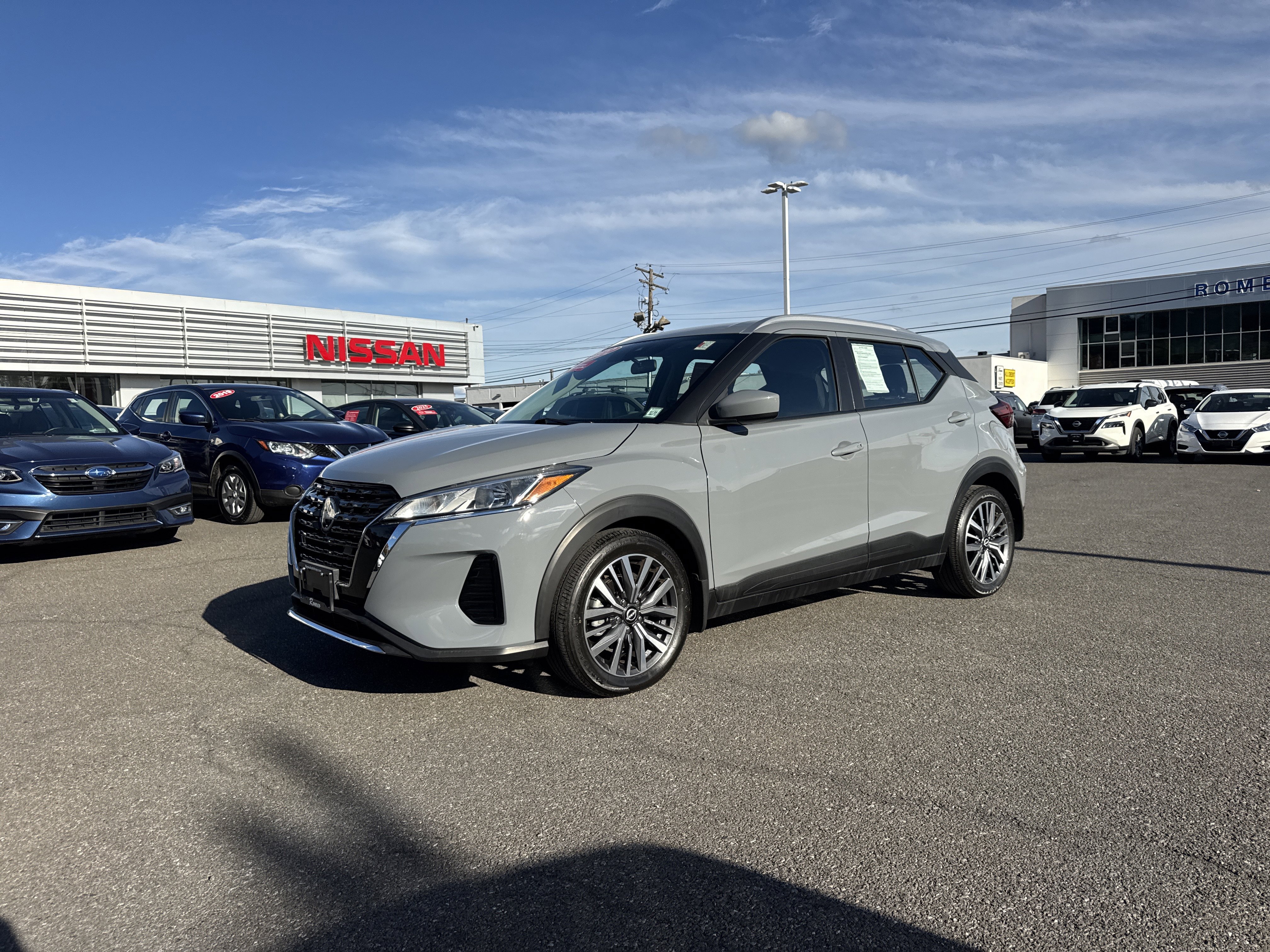 Certified 2022 Nissan Kicks SV