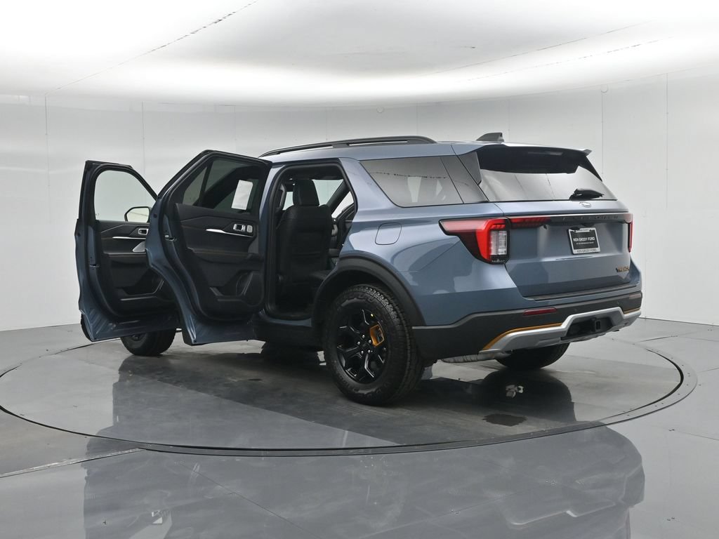 New 2026 Ford Explorer Tremor w/ Tremor Ultimate Package AWD/4WD image 33