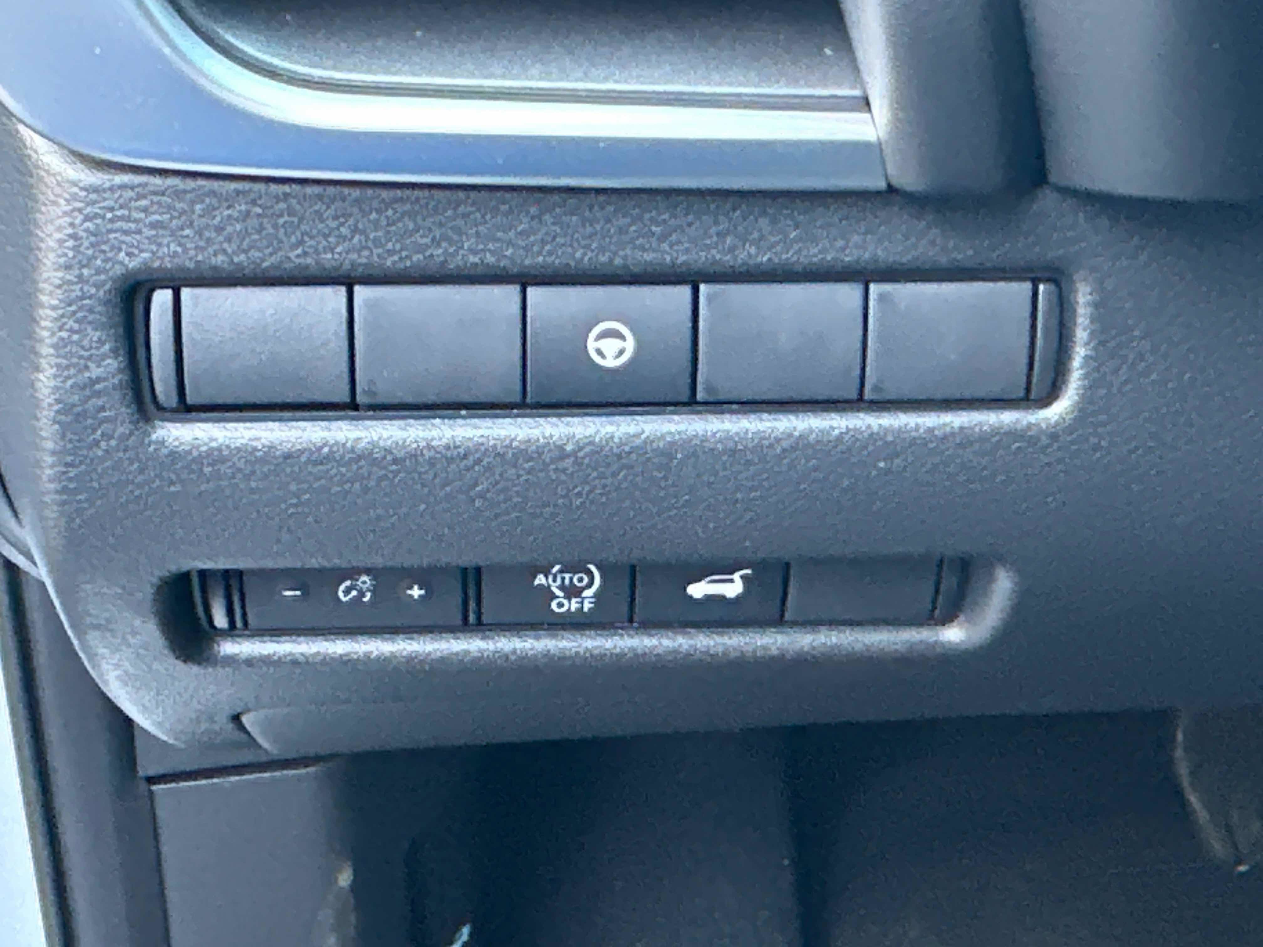 New 2026 Nissan Rogue SV w/ Cold Weather Package AWD/4WD image 23