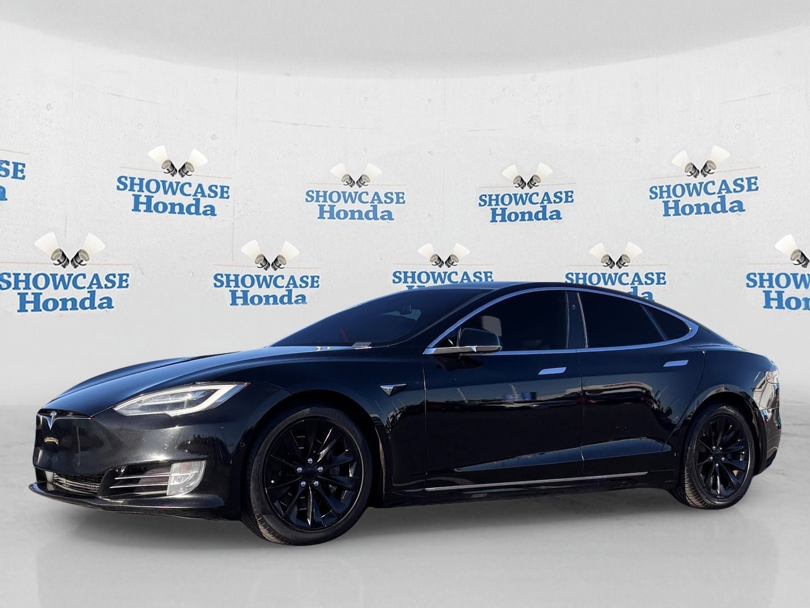 Used 2018 Tesla Model S 75D AWD/4WD image 2