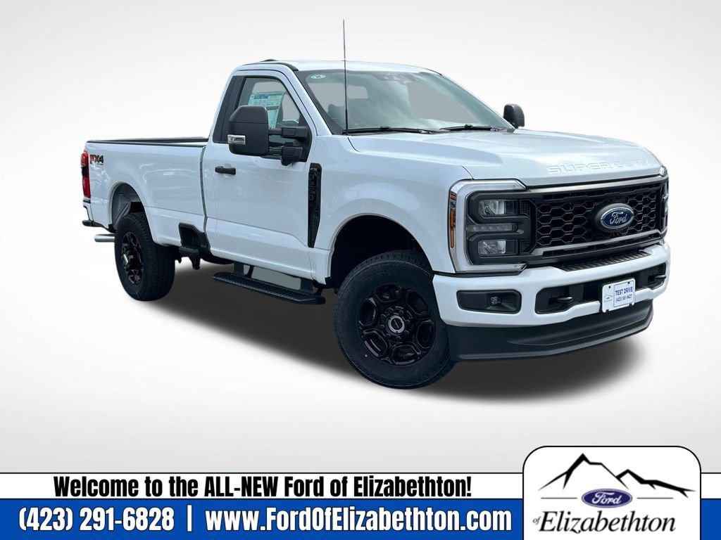 New 2025 Ford F250 XLT w/ FX4 Off-Road Package