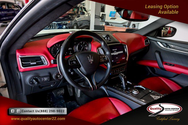 Used 2022 Maserati Ghibli Modena Q4 image 1