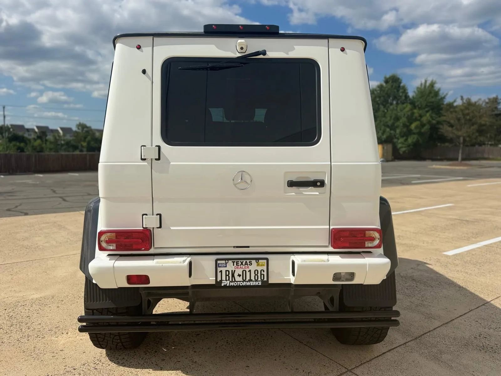 Used 2018 Mercedes-Benz G 550 Squared image 7