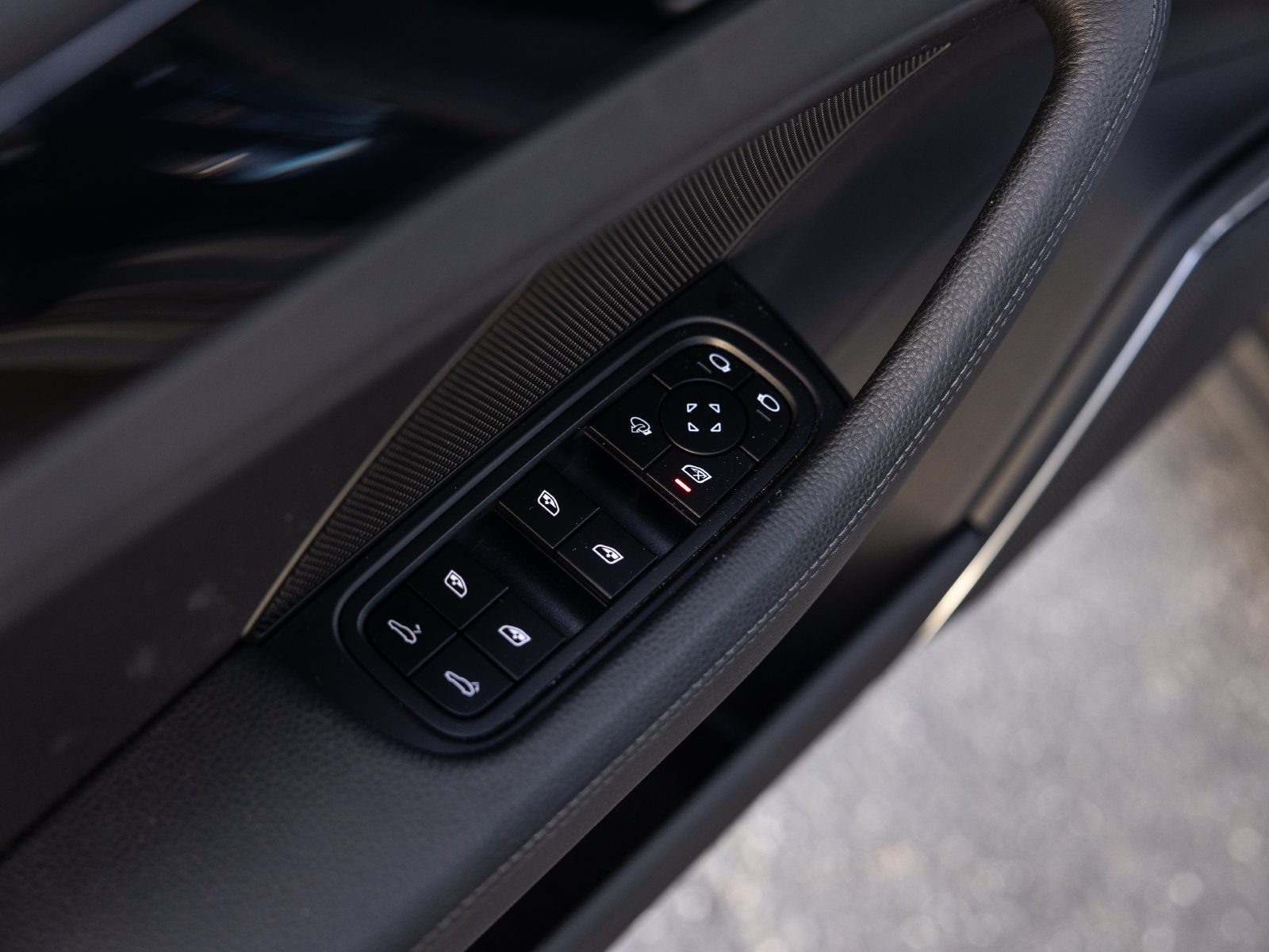 Certified 2022 Porsche Panamera 4S AWD/4WD image 38