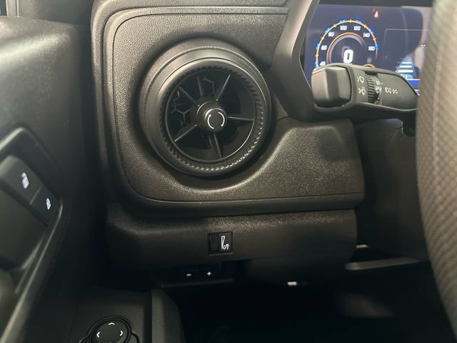 Used 2024 Chevrolet Colorado Trail Boss w/ Advanced Trailering Package AWD/4WD image 25