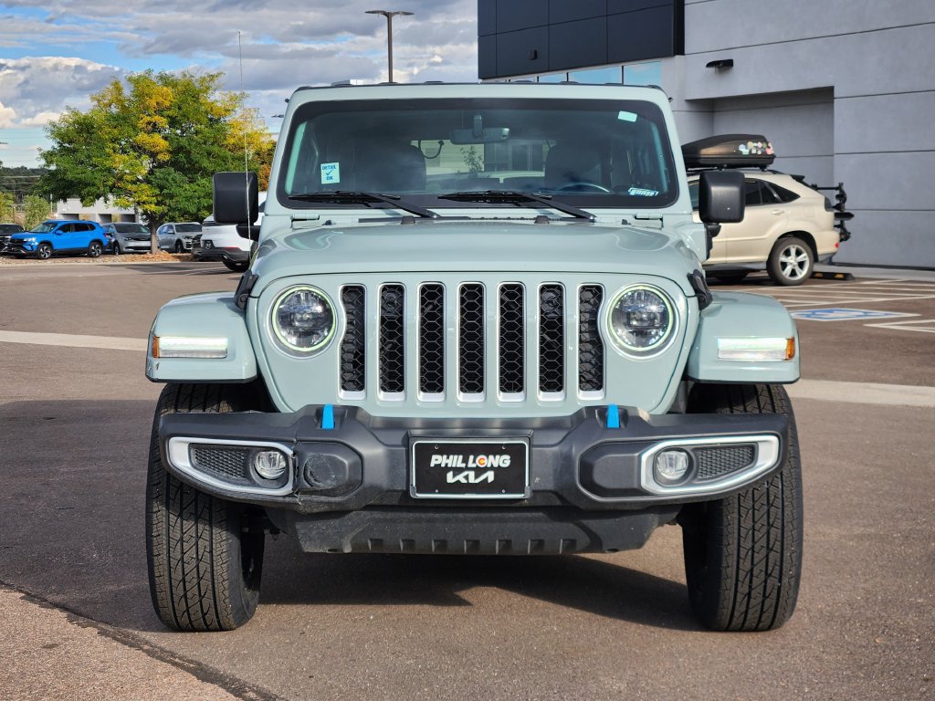 Used 2023 Jeep Wrangler Unlimited Sahara w/ Cold Weather Group AWD/4WD image 2