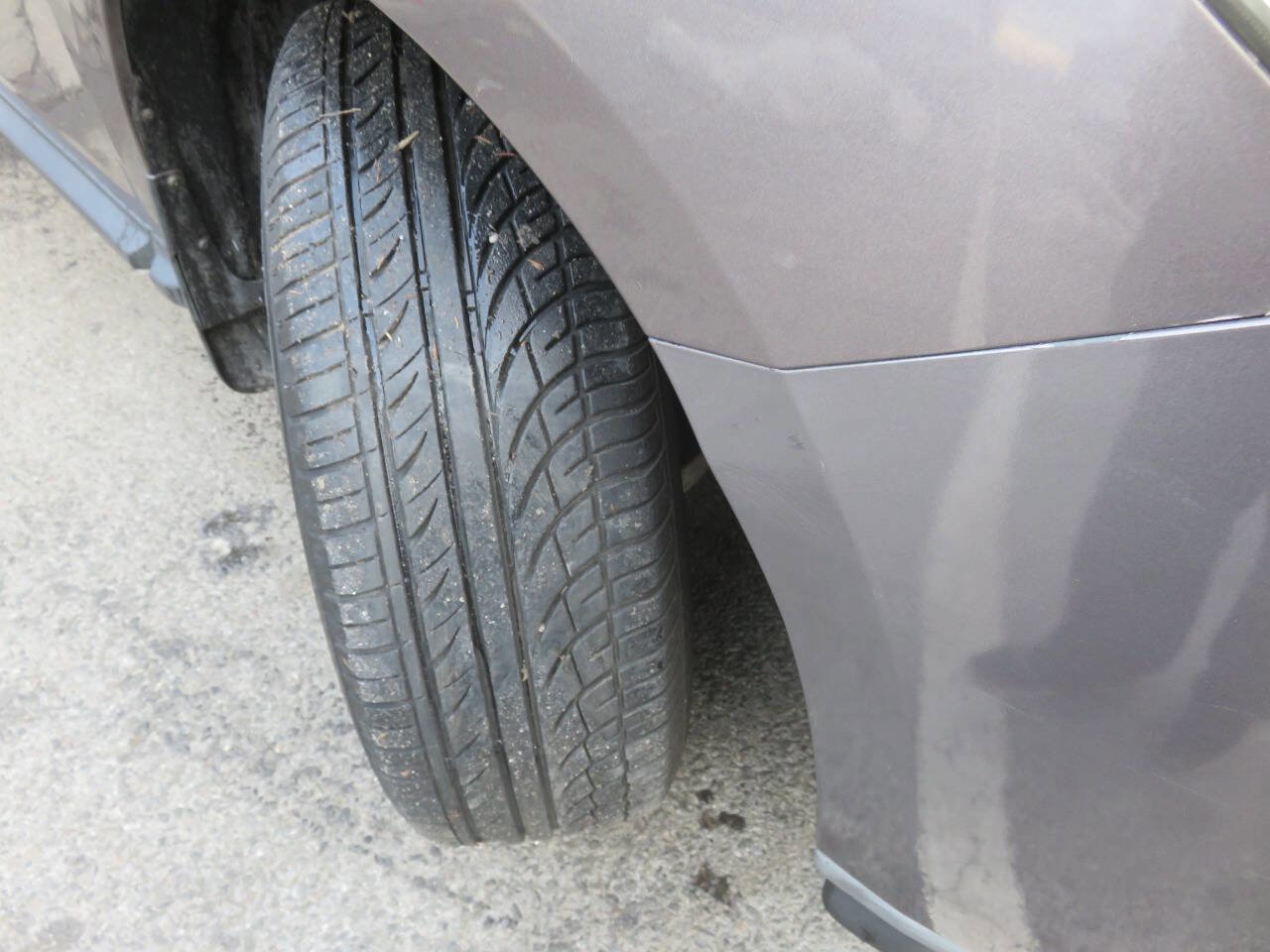 Used 2013 Nissan Pathfinder SV image 31