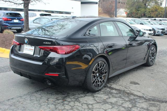 New 2026 BMW 430i xDrive w/ M Sport Package image 10
