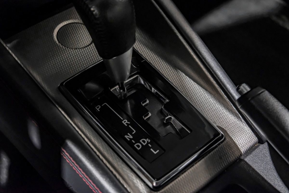 Used 2018 Mitsubishi Outlander Sport SE FWD image 17