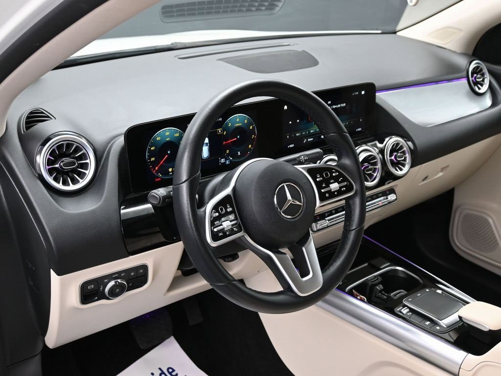 Used 2022 Mercedes-Benz GLA 250 GLA 250 w/ Premium Package Lite image 18