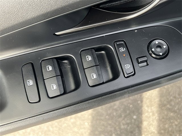 Certified 2025 Hyundai Elantra SEL image 26