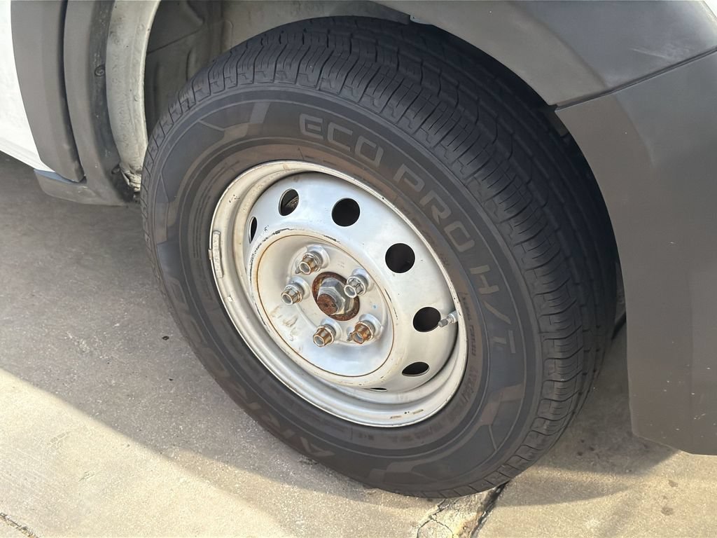 Used 2023 RAM ProMaster 2500 FWD image 5