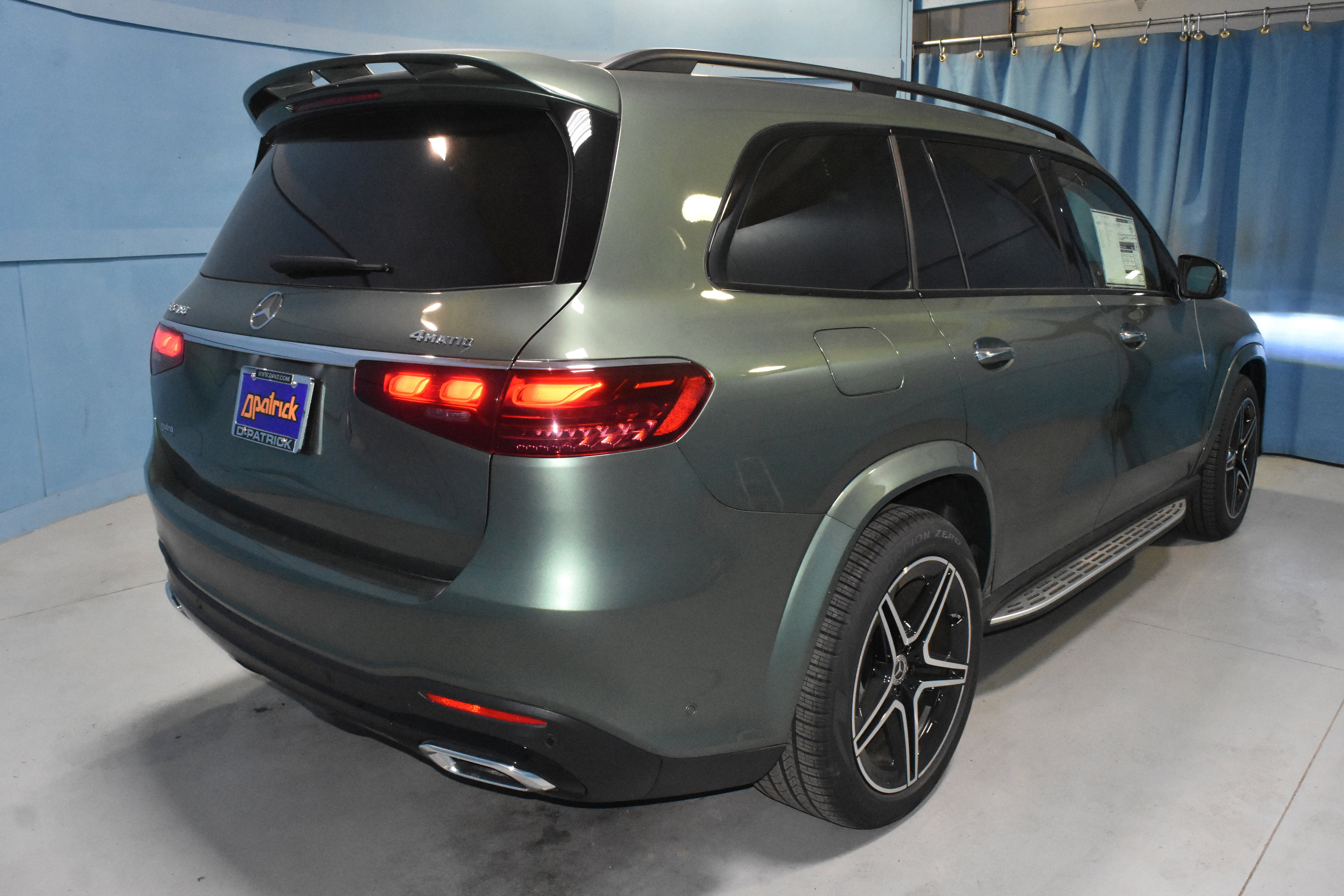 New 2026 Mercedes-Benz GLS 450 4MATIC image 23
