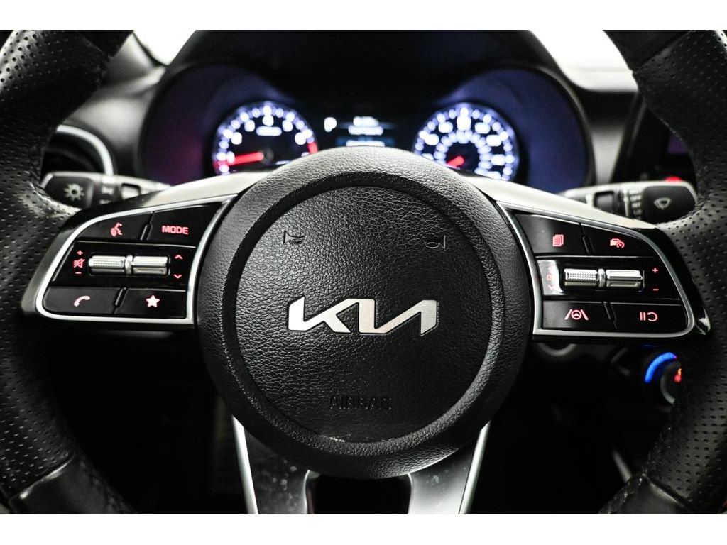 Used 2023 Kia Forte GT-Line FWD image 31