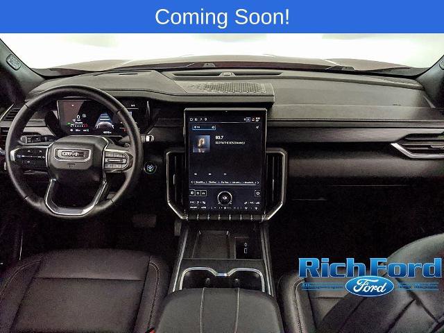 Used 2024 GMC Acadia Elevation image 7