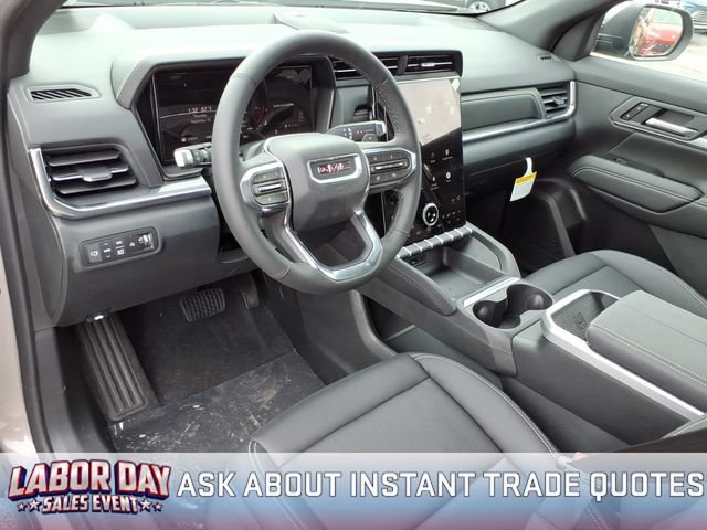 New 2027 GMC Terrain Elevation w/ Elevation Premium Package AWD/4WD image 3