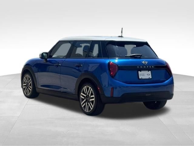 Used 2026 MINI Cooper 4-Door Hardtop FWD image 7