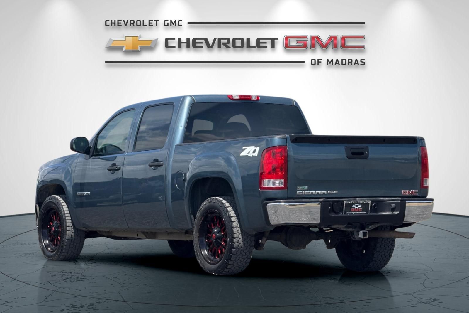Used 2012 GMC Sierra 1500 SLE w/ Power Tech Package AWD/4WD image 5