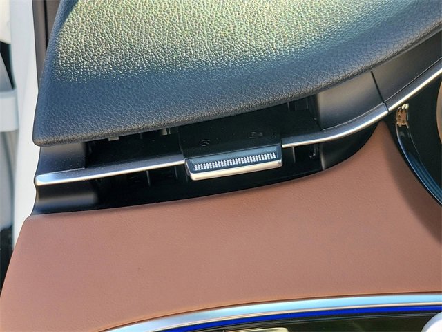 Used 2024 Genesis GV70 2.5T Advanced w/ Advanced Package image 32