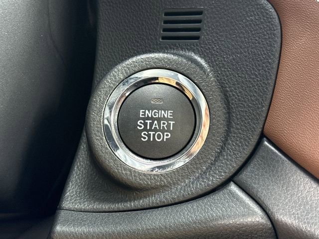 Certified 2025 Subaru Outback Touring image 27