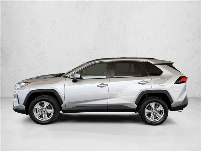 Used 2025 Toyota RAV4 XLE FWD image 2