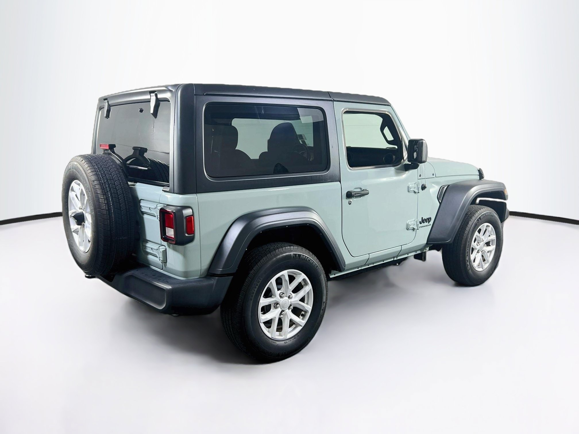 Used 2023 Jeep Wrangler Sport AWD/4WD image 5