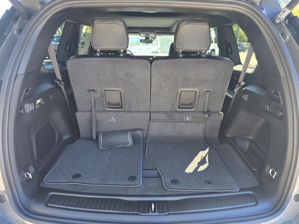 New 2027 Jeep Grand Cherokee L Limited AWD/4WD image 14