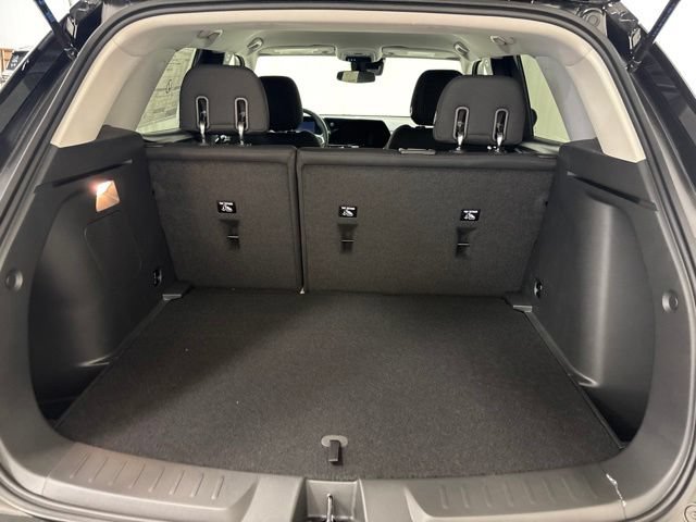 New 2026 Chevrolet TrailBlazer LT w/ LT Cold Weather Package AWD/4WD image 14