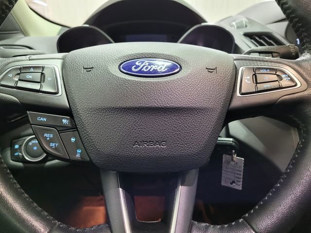 Used 2018 Ford Escape SEL w/ Ford Safe & Smart Package image 32
