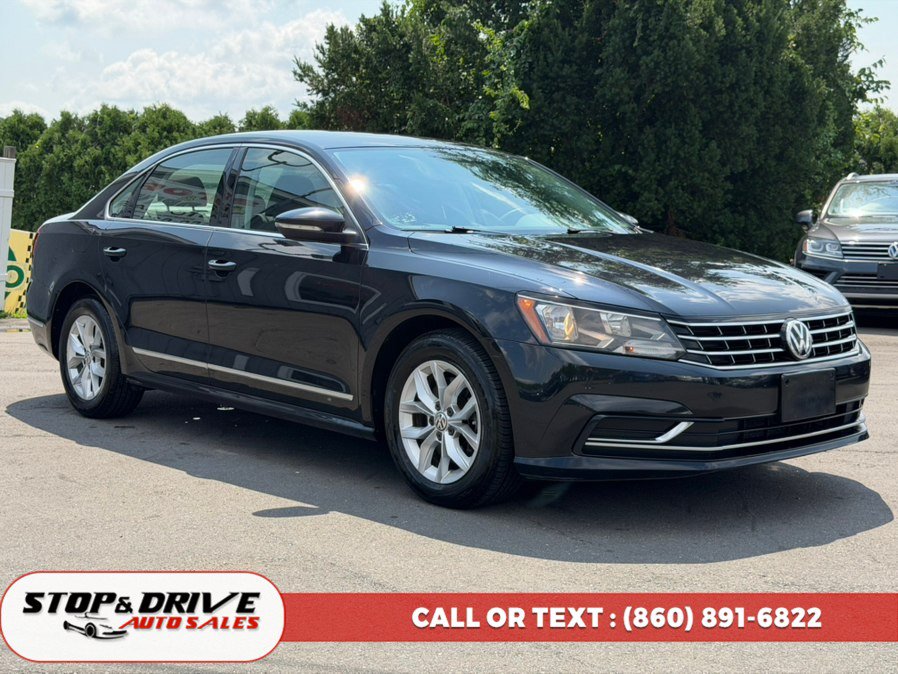 Used 2017 Volkswagen Passat 1.8T S FWD image 3