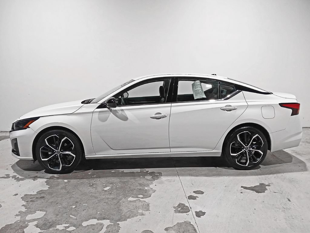 Used 2026 Nissan Altima 2.5 SR FWD image 4