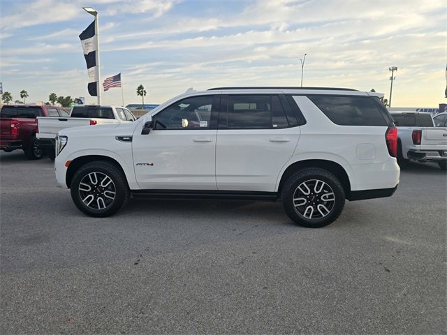 Used 2021 GMC Yukon AT4 w/ Technology Package image 8