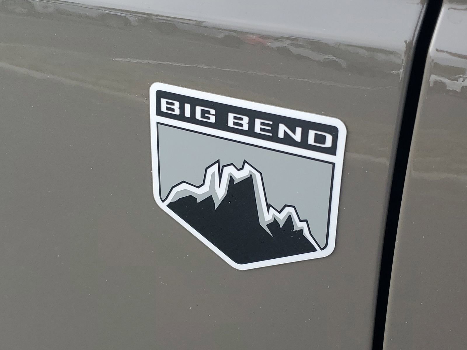 Certified 2025 Ford Bronco Big Bend image 8