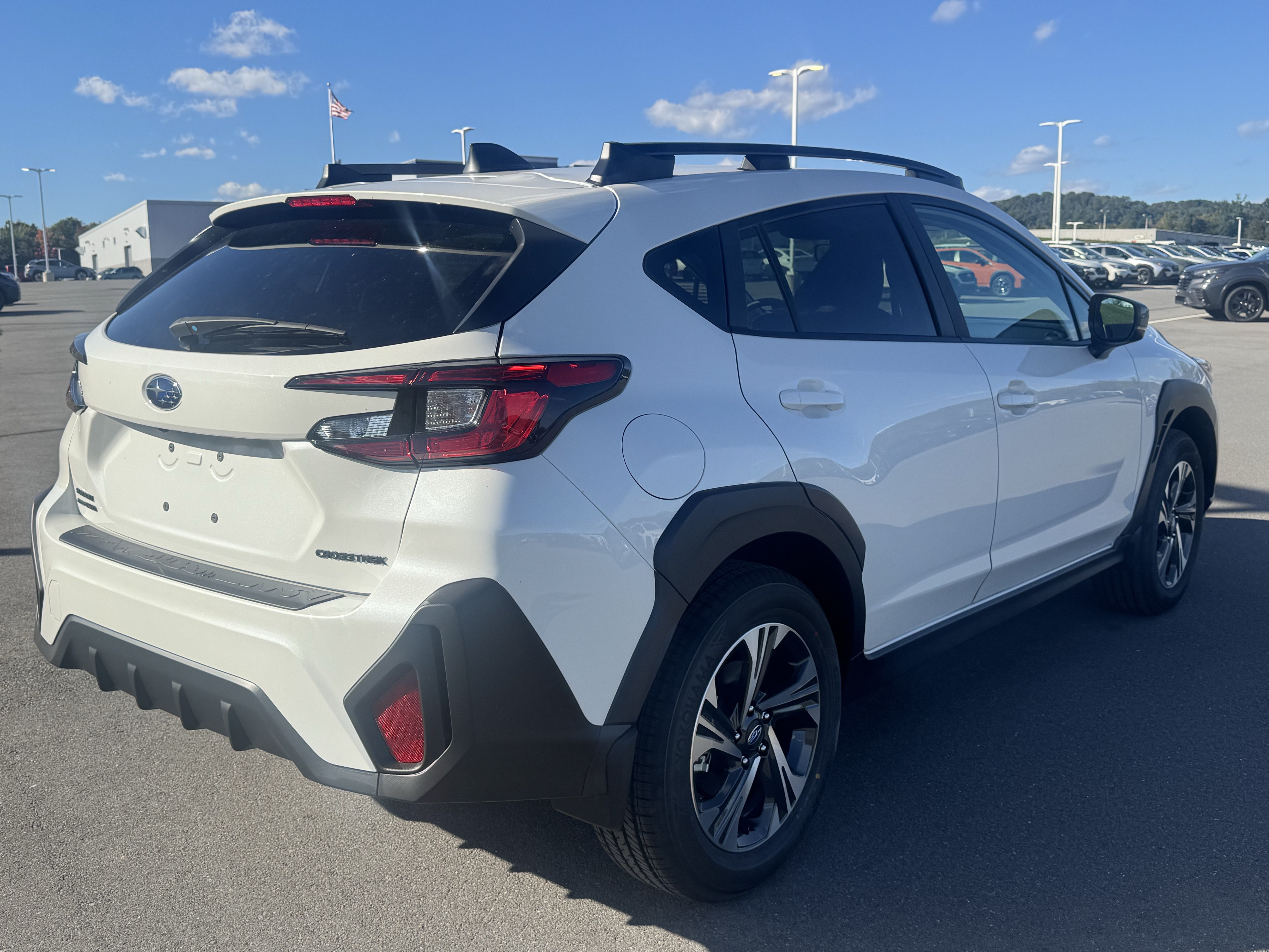 New 2026 Subaru Crosstrek 2.5i Premium AWD/4WD image 3