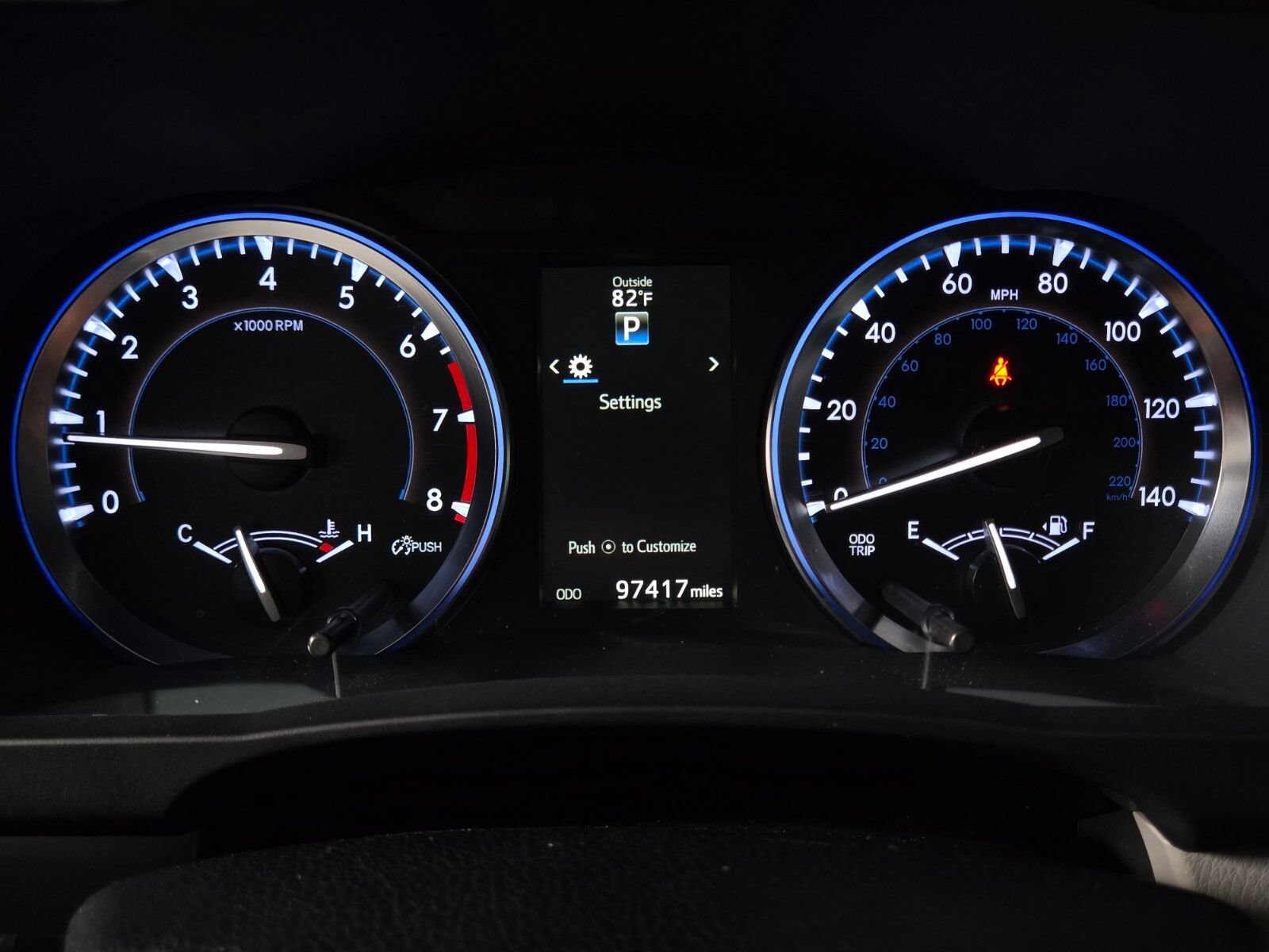 Used 2014 Toyota Highlander XLE FWD image 29