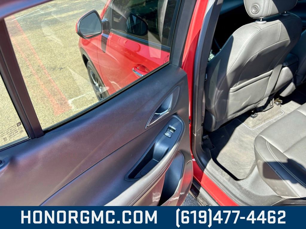 Used 2024 Buick Encore GX Sport Touring w/ Comfort Package image 18