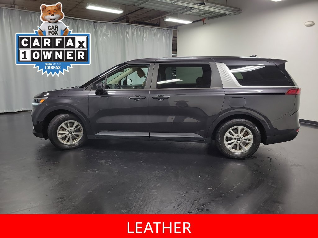 Used 2022 Kia Carnival LX FWD image 5
