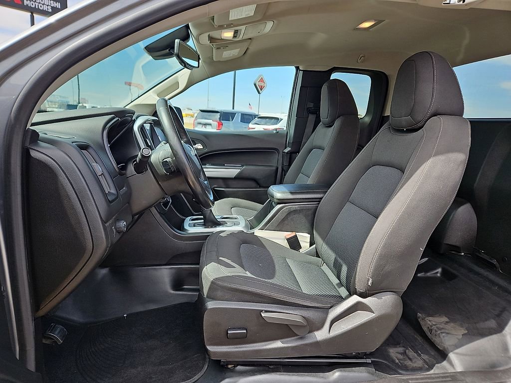 Used 2022 Chevrolet Colorado LT w/ Fleet Safety Package image 8