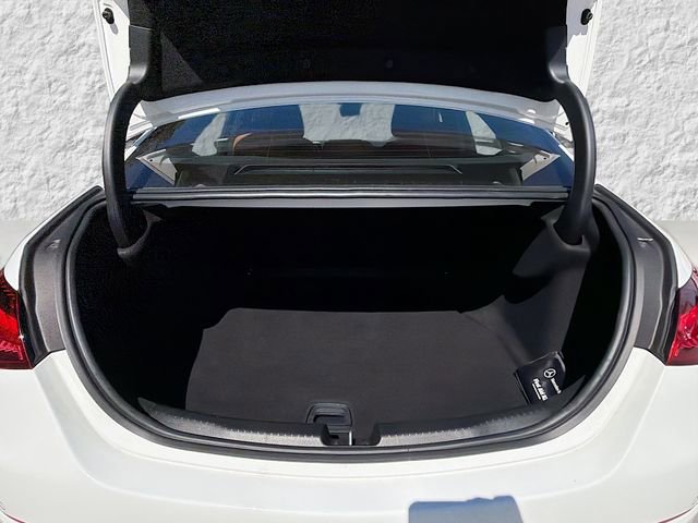 Used 2025 Mercedes-Benz C 300 Sedan image 12